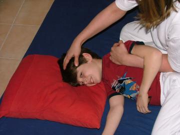 Shiatsu for children with problems sleeping